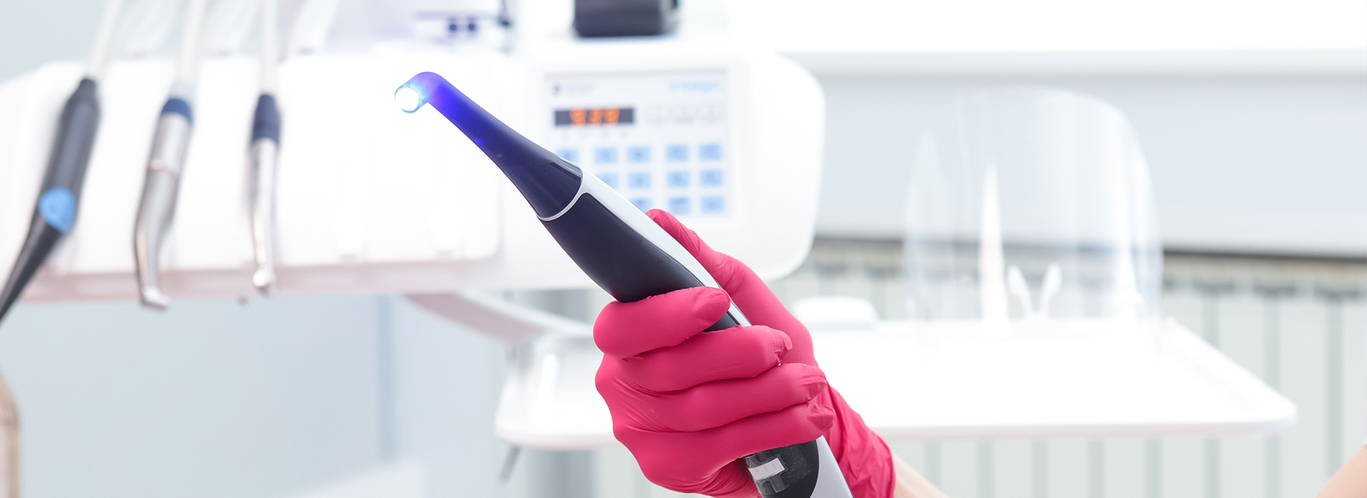 The Center for Advanced Dental Care, PLLC | ZOOM  Whitening, TMJ Disorders and Veneers